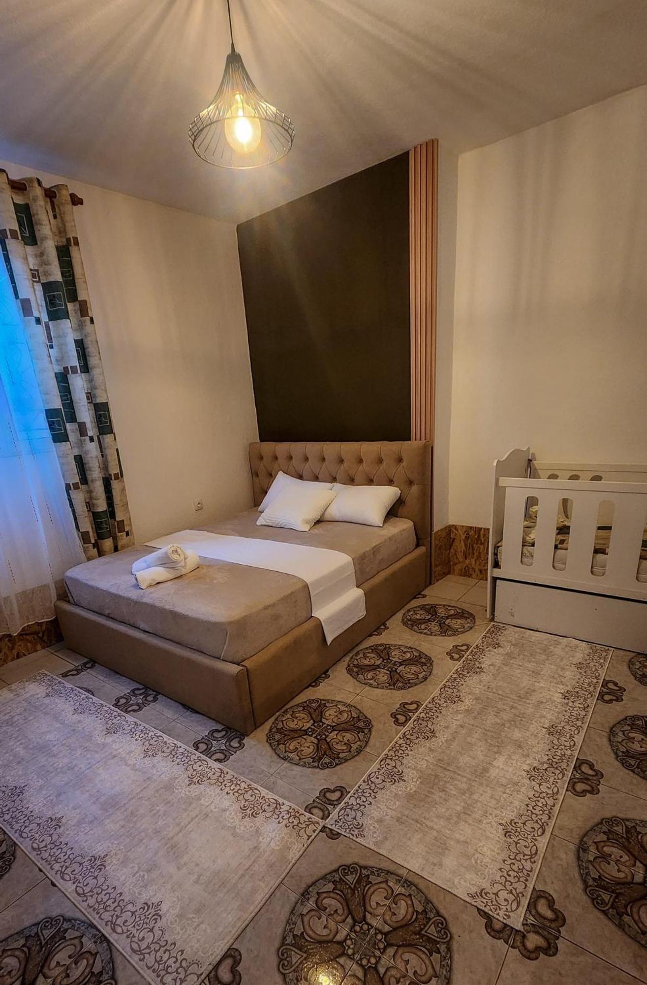 Pogradeci Lake Guest House Exterior photo